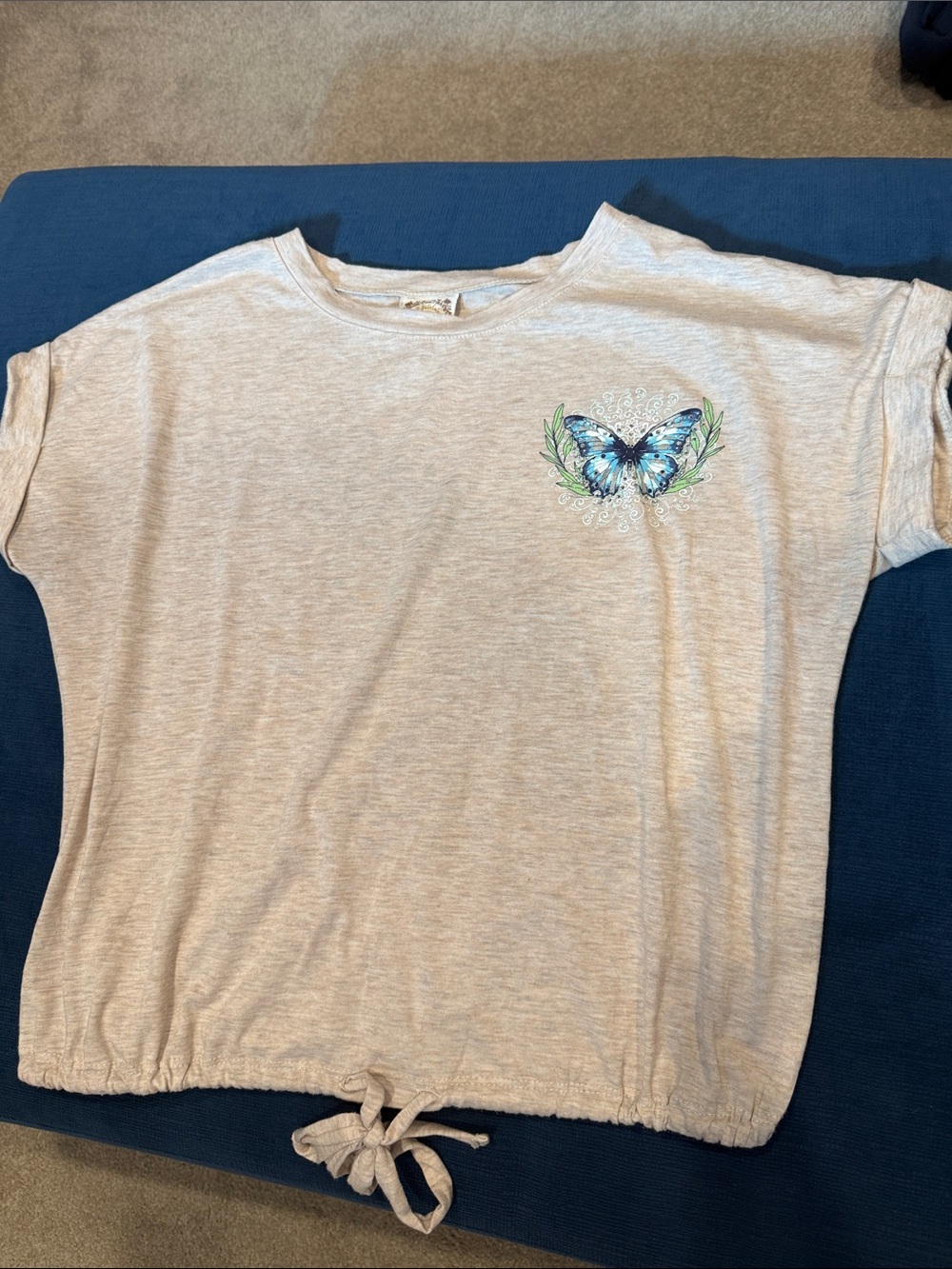 Oatmeal, heathered cream Tee with Blue Butterfly, cinched bottom, cuff sleeves